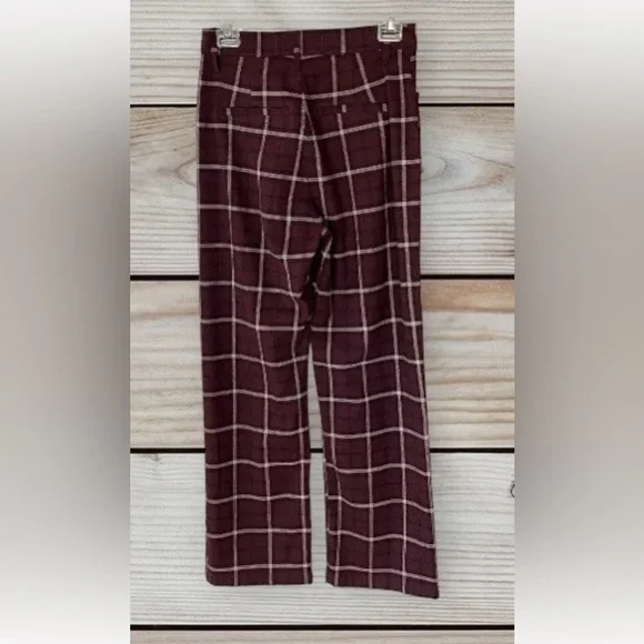 Hollister Women’s Size 5S W27 Ultra High Rise Polyester‎ Blend Burgundy Plaid - Picture 3 of 4